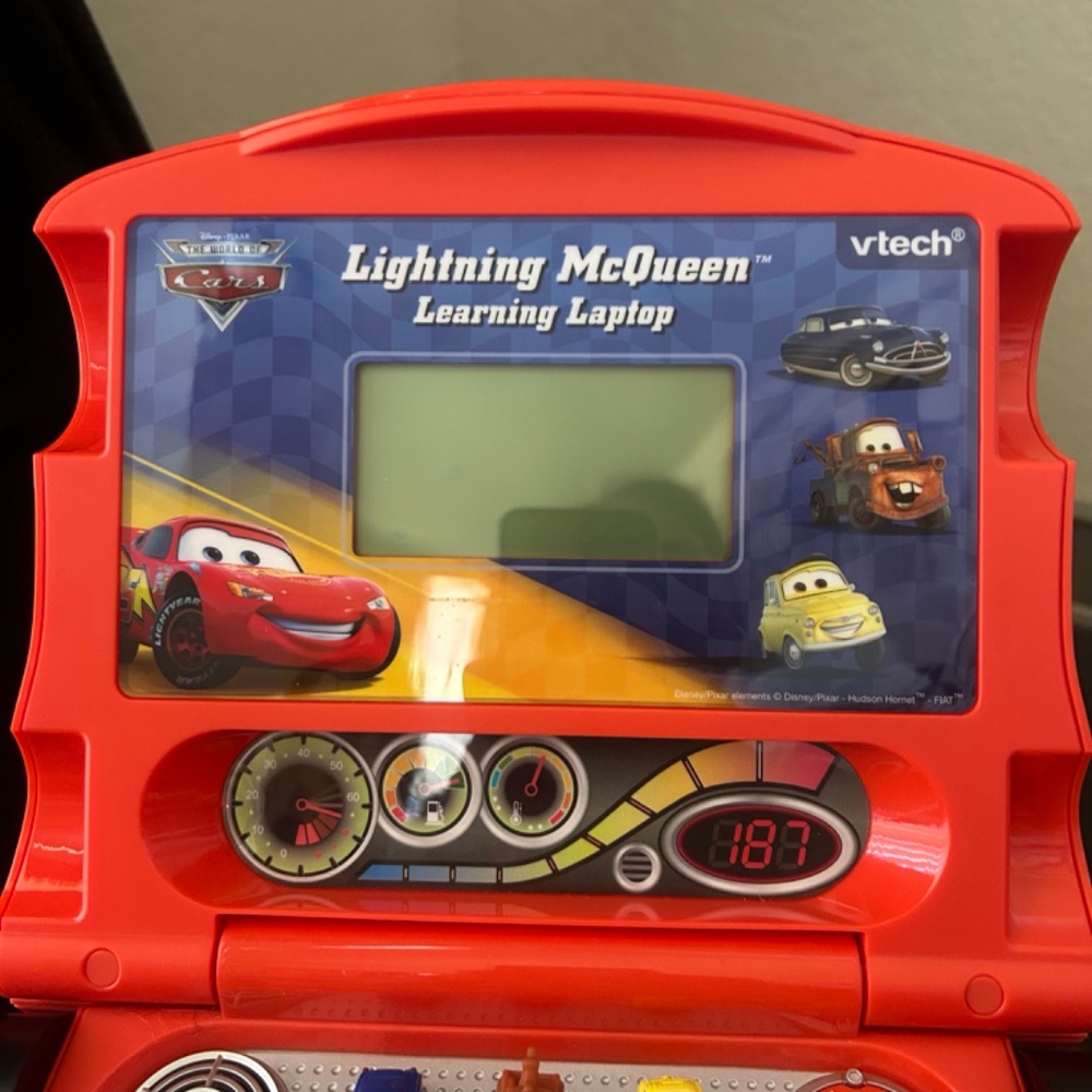 VTech Disney Pixar Cars Lighting McQueen Learning Laptop. - Picture 3 of 15